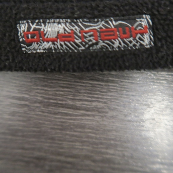Black and Red Y2K Old Navy Beanie - Picture 2 of 3